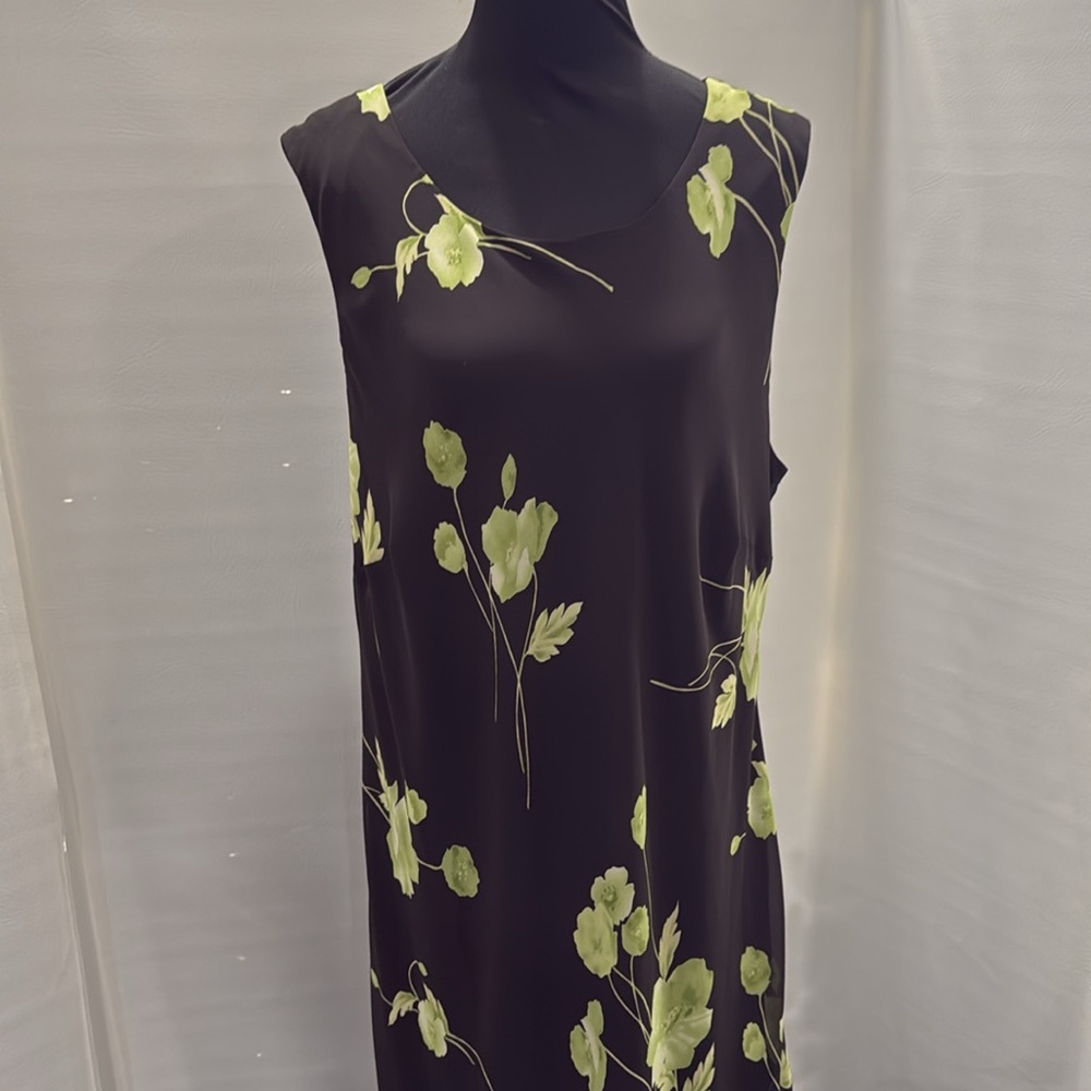 Studio I sleeveless Black floral sun dress fully lined, size 24W